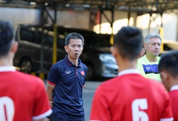 Bị loại nhưng U19 Việt Nam chưa thể về nước bởi lý do hy hữu