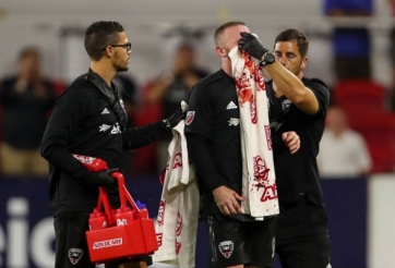 Wayne Rooney gặp chấn thương ghê rợn tại Mỹ