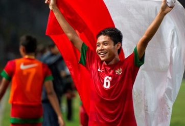 “Messi Indonesia”: Sau Tây Ban Nha là cơ hội sang Nhật Bản