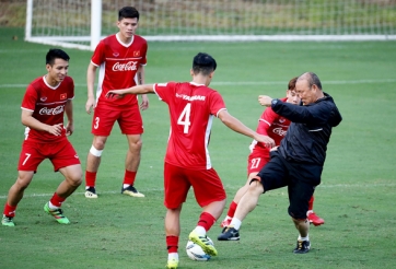 ĐT Việt Nam đón một ca chấn thương, bắt đầu tập chiến thuật