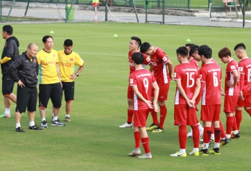 HLV Park Hang Seo báo tin không vui tới NHM Việt Nam