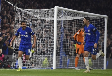 Morata lập cú đúp, Chelsea dễ dàng đả bại Crystal Palace