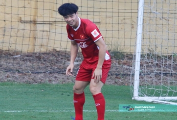 Công Phượng, Duy Mạnh 'bối rối' trước bài tập của HLV Park Hang Seo