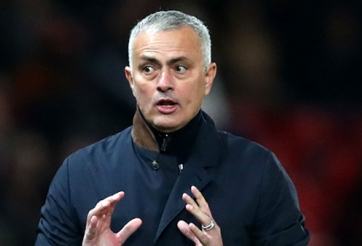 HLV Mourinho: “MU rất khó chiêu mộ cầu thủ hàng đầu thế giới”