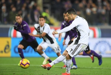 CR7 'nổ súng', Juventus thắng đậm Fiorentina