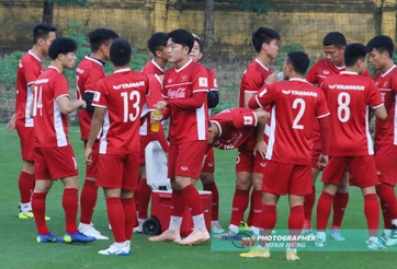 Lịch thi đấu AFF Cup hôm nay: Bán kết lượt về đấu khi nào?