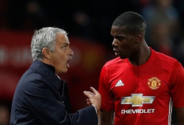 Paul Pogba cười mỉa mai khi HLV Mourinho bị sa thải?