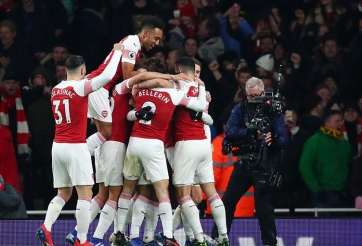 Tấn công sắc lẹm, Arsenal dễ dàng hạ gục Chelsea