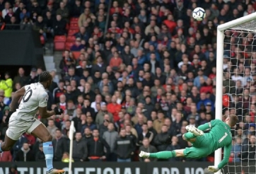 Phát sốt với pha cứu thua không tưởng của De Gea trước West Ham