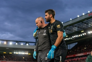 Liverpool trả giá đắt cho trận thắng Norwich