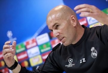 HLV Zidane vẫn lo sợ Barca 'lật kèo'