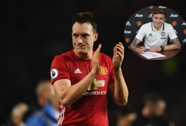 Sao MU nói gì khi Victor Lindelof 'cập bến' Old Trafford