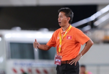 HLV Hoàng Anh Tuấn tái xuất; U22 Malaysia nhận doping tiền