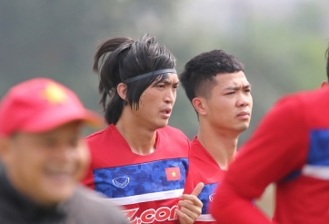 Sao 'khủng' của Bầu Đức chịu kiếp dự bị tại U22 Việt Nam?