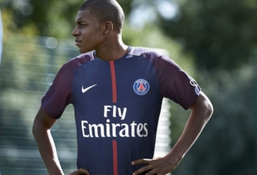 Lộ diện số áo siêu bom tấn Mbappe mặc tại PSG