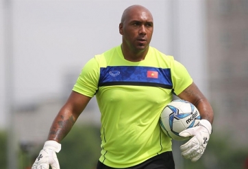 HLV Hoàng Anh Tuấn: 'Jason Brown là HLV tốt nhất ở Việt Nam'