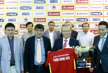 Tân HLV Park Hang Seo nhận mức lương kỷ lục khi dẫn dắt ĐTVN
