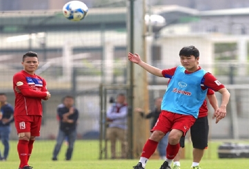 HLV Park Hang Seo 'chấm' 2 cái tên đá phạt cho ĐT Việt Nam?