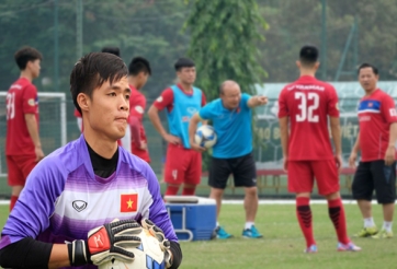 Cầu thủ dự bị suốt 2 năm bất ngờ khi được HLV Park Hang Seo triệu tập