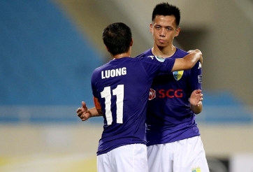 NÓNG: Văn Quyết chính thức bị loại khỏi danh sách QBV 2017