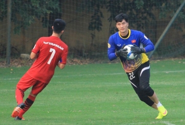 HLV Park Hang Seo triệu tập bổ sung cái tên 'rất lạ' lên U23 VN