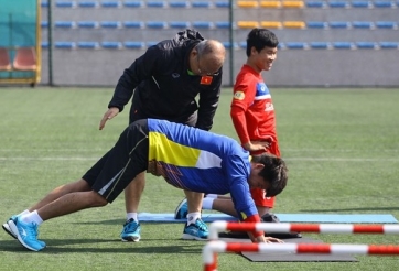 HLV Park Hang Seo gặp khó khăn với ĐT U23 Việt Nam