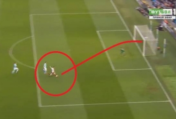 Stones kiến tạo cho đối thủ, MC ôm trái đắng ngay tại Etihad