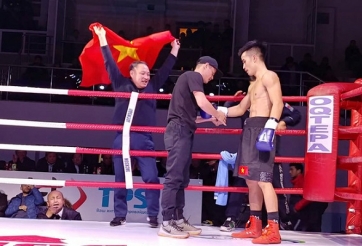 Vì U23 việt Nam, võ sĩ Việt đấm knock-out đối thủ Uzbekistan