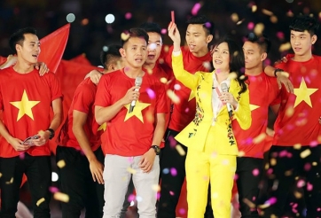 Công Phượng tặng món quà bất ngờ cho ca sĩ Mỹ Tâm