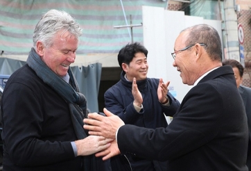 HLV Park Hang Seo và U23 VN được HLV nổi tiếng thế giới chúc mừng 