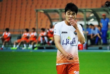 Xuân Trường đá V.League: Cú 'tát' vào tham vọng của Bầu Đức