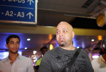 Xuất hiện cao thủ Việt Nam thách đấu Flores: Chấp cả hai chân