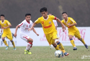 HLV Hoàng Anh Tuấn đặc biệt 'chấm' đội trưởng U19 SLNA