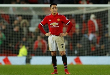 Bom tấn Sanchez bị cầu thủ Man Utd cô lập