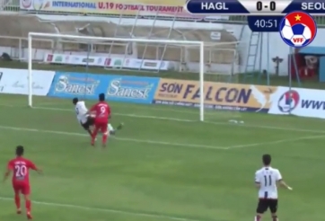 'Công Phượng mới' nổ súng, 3 bàn liên tiếp được ghi trên sân Pleiku