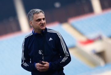 HLV khủng nhất V.League 'dỗi' vì không được đối xử công bằng