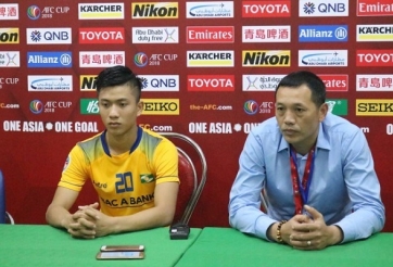 Thua trận, HLV SLNA đổ trách nhiệm cho thầy Park và ĐTVN