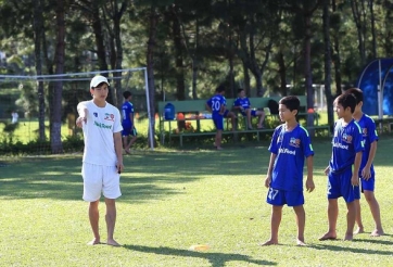 Người giỏi nhất lứa Công Phượng: 'Tôi không thể trở lại sân cỏ'