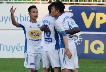 Phượng lại 'nở', HAGL thắng Quảng Nam với kịch bản không tưởng