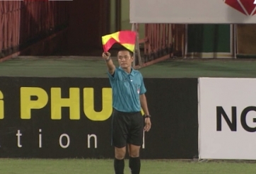 Trọng tài bắt việt vị oan Văn Toàn bị treo cờ tại V.League?