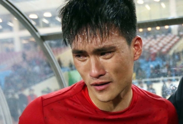 Công Vinh không muốn đi tiền để HLV Lê Thụy Hải cho đá chính