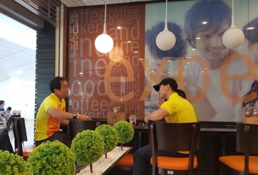 Trợ lý HLV Park Hang Seo dạy Công Phượng 1 điều bất ngờ