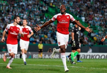 Welbeck nổ súng, Arsenal nối dài mạch thắng lên con số 11