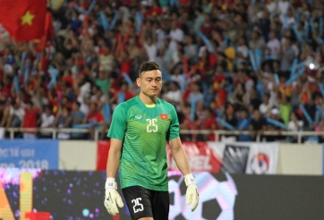 VIDEO: Những pha cứu thua xuất thần của thủ môn số 1 ĐTVN