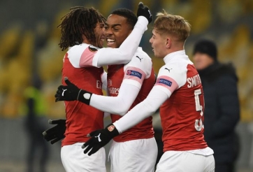 Ramsey nổ súng, Arsenal thắng đậm Vorskla