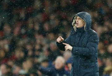 HLV Emery hết lời khen chân sút lập kỉ lục ghi bàn cho Arsenal