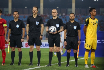 Trọng tài gặp sự cố hy hữu trong trận U23 Việt Nam vs Brunei