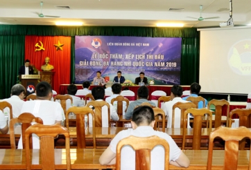 Giải hạng Nhì Quốc gia 2019 có bao nhiêu đội, khi nào khởi tranh?