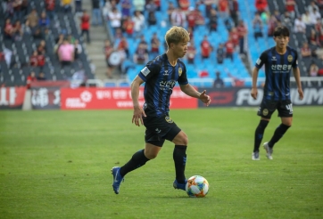 VIDEO: Công Phượng ghi điểm trong mắt tân HLV Incheon Utd