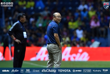 VIDEO: 50 sắc thái của HLV Park trong ngày người Thái gục ngã cay đắng